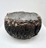 Keramikschale schwarz mit Innenglasur weiss